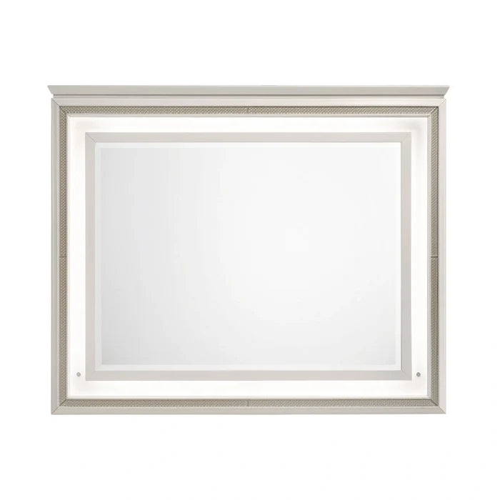 Audra Mirror