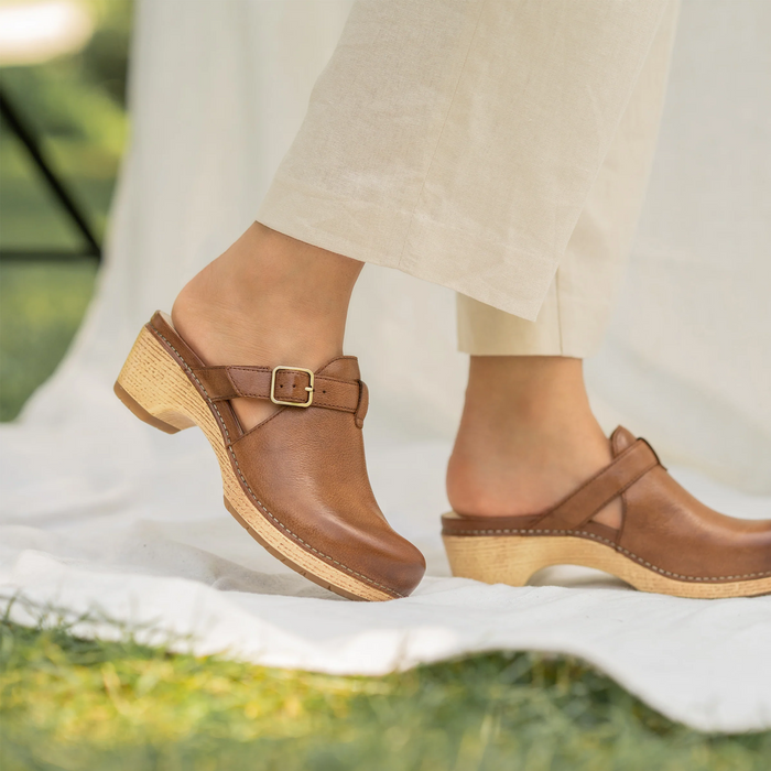 Dansko Leandra Clog (Women) - Brown Leather Dress-Casual - Clogs & Mules - The Heel Shoe Fitters