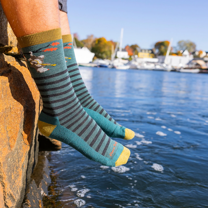 Darn Tough Wild Life Lightweight Crew (Men) - Fox Teal Accessories - Socks - Lifestyle - The Heel Shoe Fitters