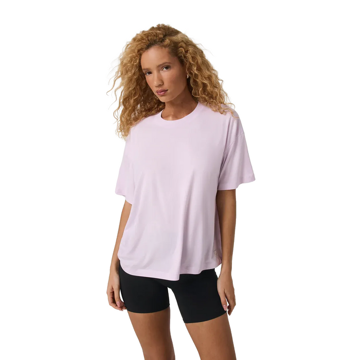 Vuori Energy Long Tee (Women) Apparel - Top - ShortSleeve - The Heel Shoe Fitters