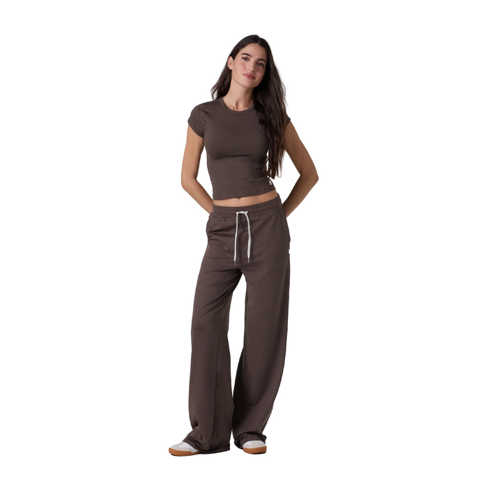 Vuori Halo Essential Short Wideleg Pant (Women) - Java Heather Apparel - Bottom - Pant - The Heel Shoe Fitters