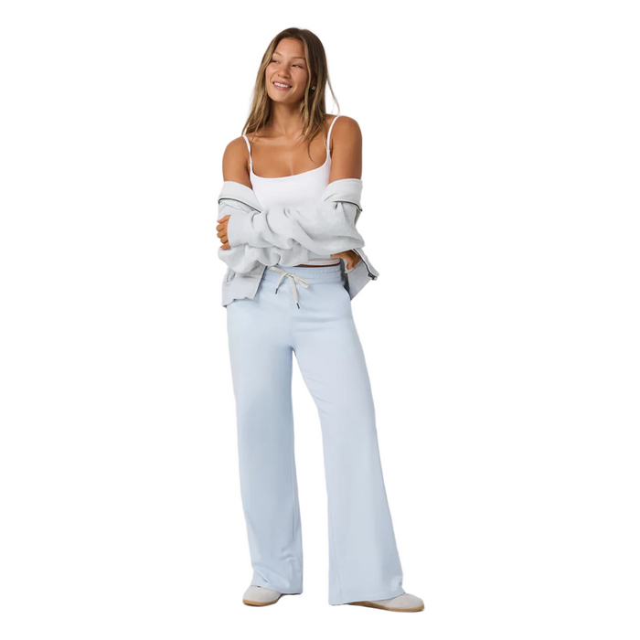 Vuori Halo Essential Wideleg Pant (Women) - Soft Sky Heather Apparel - Bottom - Pant - The Heel Shoe Fitters