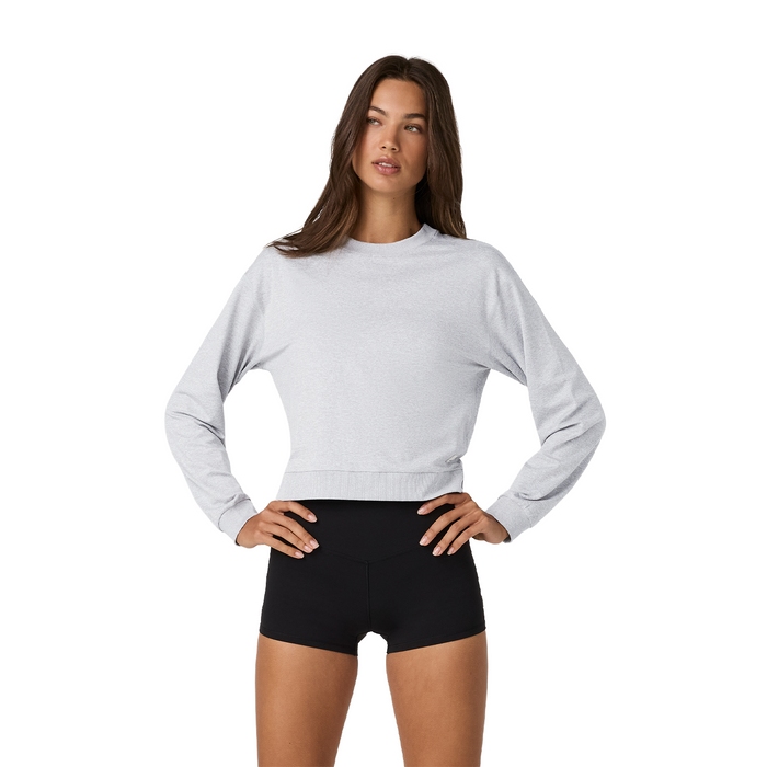 Vuori Halo Modern Crew (Women) - Pale Grey Heather Apparel - Top - Sweatshirt - The Heel Shoe Fitters