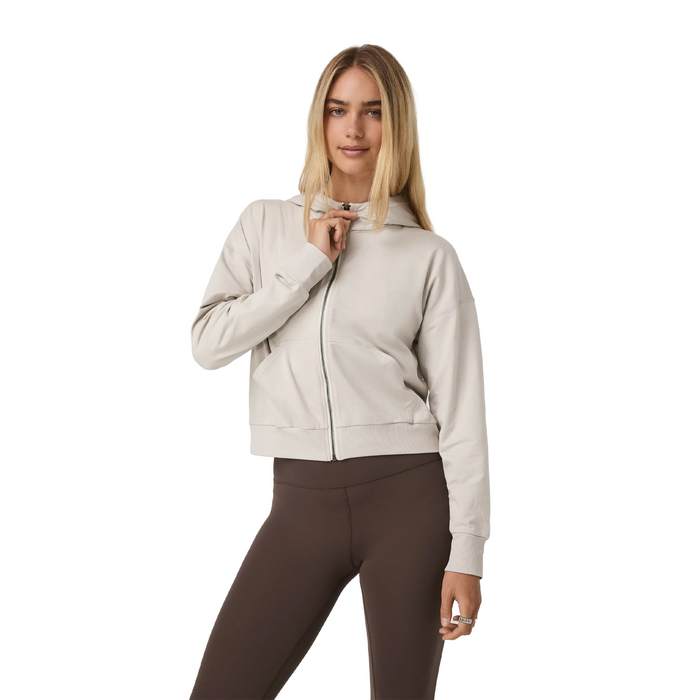 Vuori Halo Modern Full Zip (Women) - Ecru Heather Apparel - Top - Sweatshirt - The Heel Shoe Fitters
