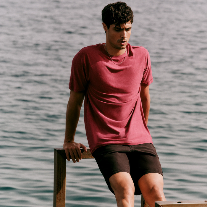Vuori Strato Tech Tee (Men) - Sour Cherry Heather Apparel - Top - ShortSleeve - The Heel Shoe Fitters
