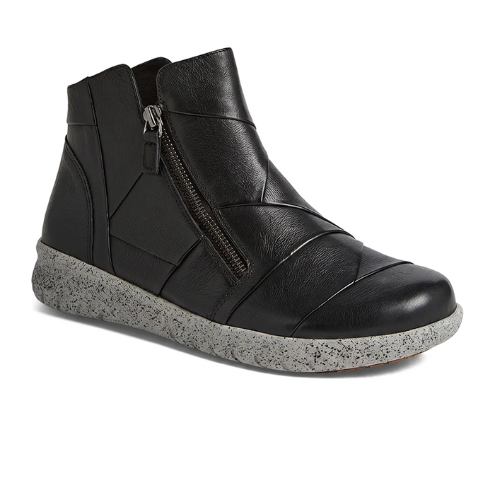 Ziera Sisley (Women) - Black/Grey Boots - Casual - Low - The Heel Shoe Fitters